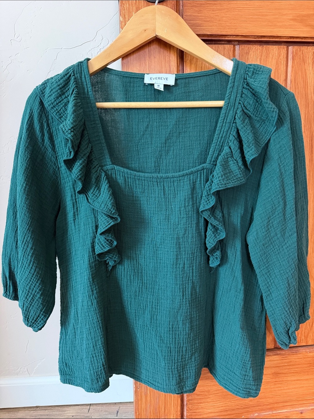 Evereve Emerald Green Ruffle Gauze Top 100% Cotton Square Neck Medium Like New